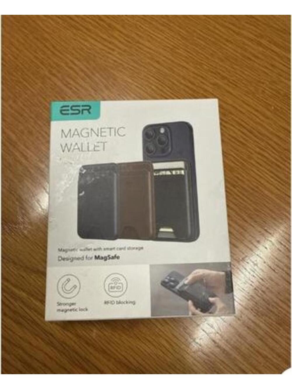 ESR Phone Wallet Stand HaloLock MagSafe Wallet and Magnetic, Black - New + seale